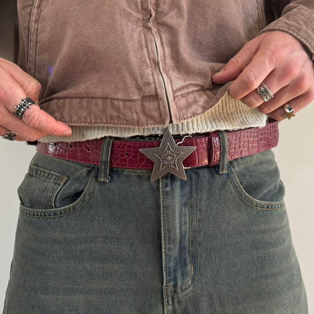 Star Buckle Burgundy Croc-Textured Belt